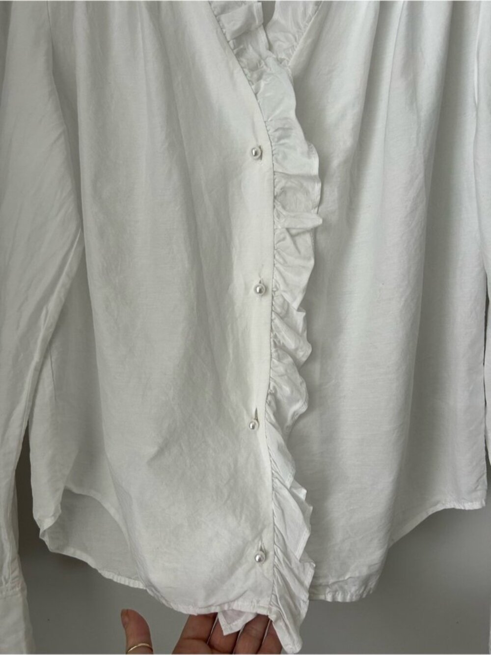 D’zzit Ruffle V-Neck Blouse - Picture 5 of 8